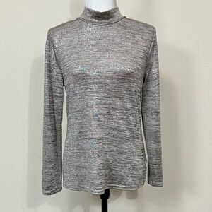 cupcakes & cashmere Silver Sheen Metallic Long Sleeve w Mock Neck Pullover Top M